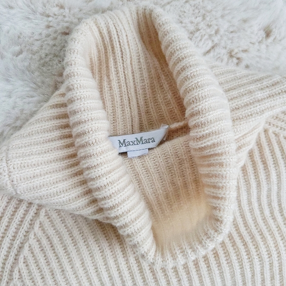 Max Mara Leisure Ribbed Knit Turtleneck Jumper Sweater Dress - Picture 3 of 11